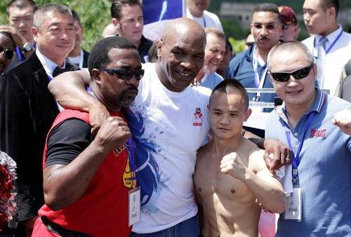 泰森的保镖爆料了吗视频,独家爆料惊人内幕 第2张 泰森的保镖爆料了吗视频,独家爆料惊人内幕 第2张