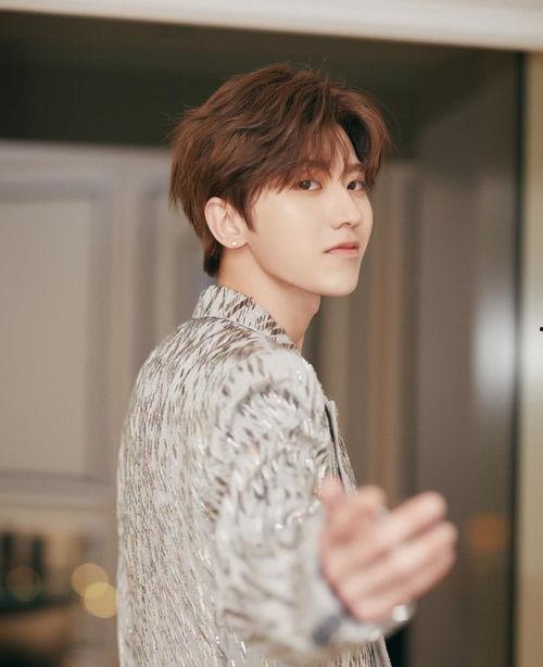 娱乐爆料袁昊是谁啊,娱乐爆料中的神秘人物揭秘  第3张