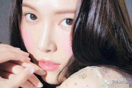 郑秀妍最新爆料图片,揭秘明星私生活幕后真相!” 第2张 郑秀妍最新爆料图片,揭秘明星私生活幕后真相!” 第2张