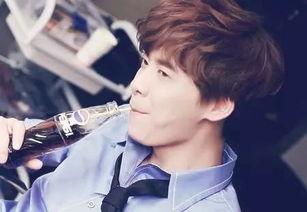 李易峰事件最新爆料微博,真相大白,娱乐圈风云再起 第3张 李易峰事件最新爆料微博,真相大白,娱乐圈风云再起 第3张