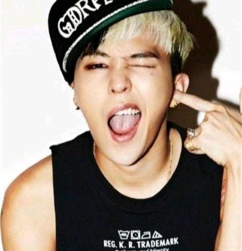 权志龙爆料爱豆是谁呀视频,我所爆料的爱豆身份大揭秘  第3张