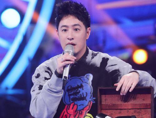 娱乐圈爆料明星坐飞机,明星乘坐飞机的私密瞬间大揭秘